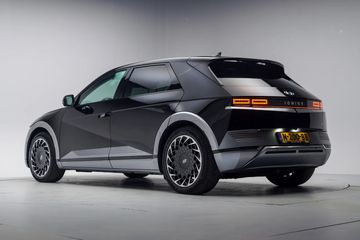 Voertuigafbeelding 2