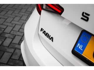 Voertuigafbeelding 23