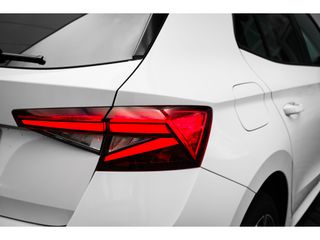 Voertuigafbeelding 24