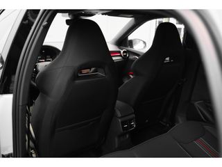 Voertuigafbeelding 33