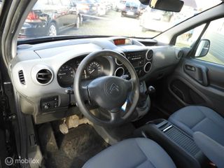 Voertuigafbeelding 9