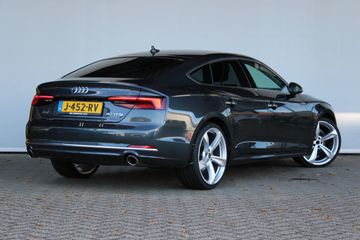 Voertuigafbeelding 3