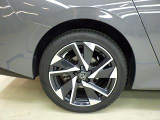 Voertuigafbeelding 10