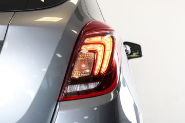 Voertuigafbeelding 8