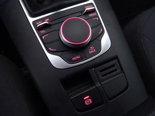 Voertuigafbeelding 21