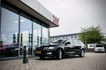 Voertuigafbeelding 5