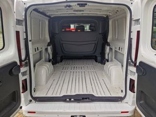 Voertuigafbeelding 8