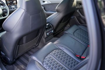 Voertuigafbeelding 5