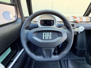 Voertuigafbeelding 4