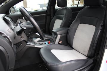 Voertuigafbeelding 10