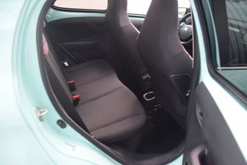 Voertuigafbeelding 8