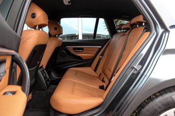 Voertuigafbeelding 17