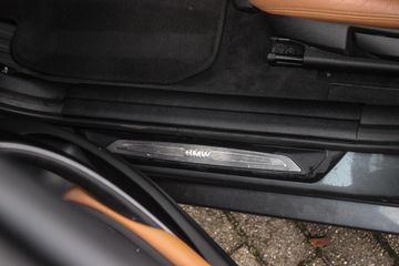 Voertuigafbeelding 35