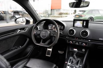 Voertuigafbeelding 14