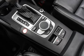 Voertuigafbeelding 36