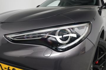 Voertuigafbeelding 24