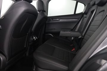 Voertuigafbeelding 38