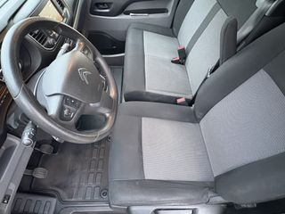 Voertuigafbeelding 21