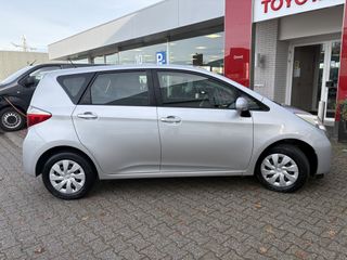 Voertuigafbeelding 4