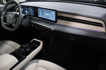 Voertuigafbeelding 7