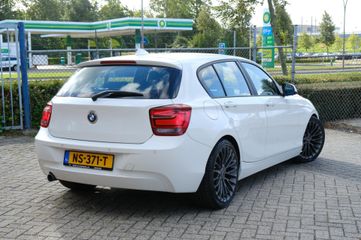 Voertuigafbeelding 1