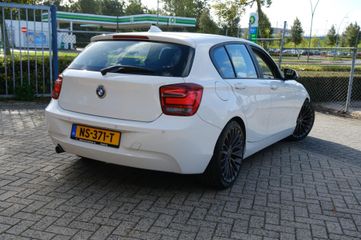 Voertuigafbeelding 3