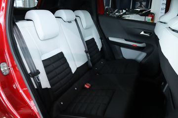 Voertuigafbeelding 15