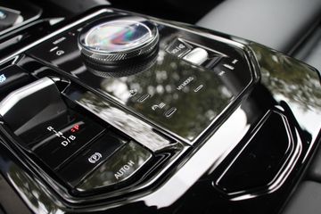 Voertuigafbeelding 30