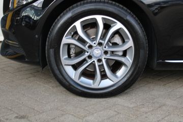 Voertuigafbeelding 30