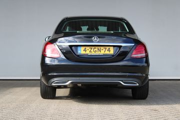 Voertuigafbeelding 7