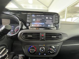 Voertuigafbeelding 12