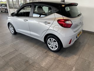 Voertuigafbeelding 3