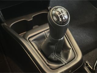 Voertuigafbeelding 16