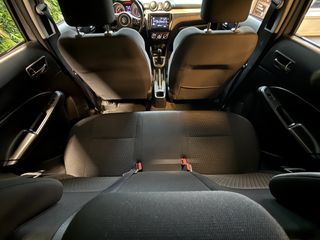 Voertuigafbeelding 11