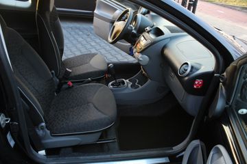 Voertuigafbeelding 16