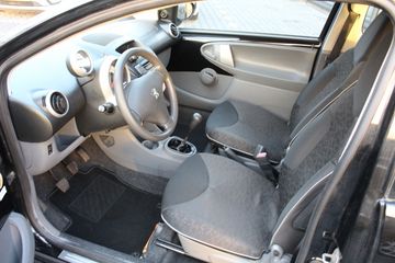 Voertuigafbeelding 9