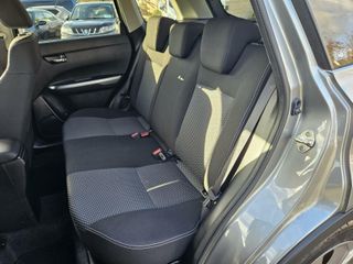 Voertuigafbeelding 9