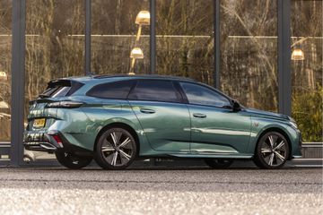 Voertuigafbeelding 4