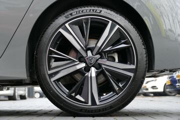 Voertuigafbeelding 10