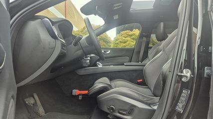 Voertuigafbeelding 4