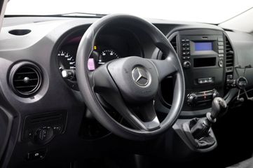 Voertuigafbeelding 11