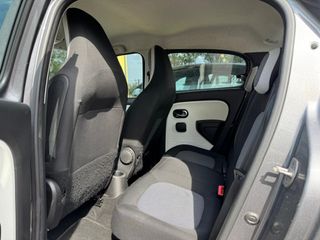 Voertuigafbeelding 12