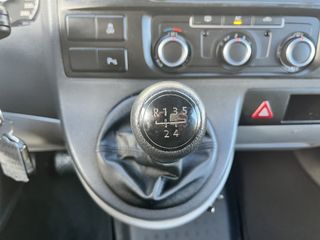 Voertuigafbeelding 25