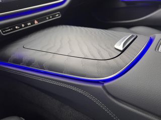 Voertuigafbeelding 42