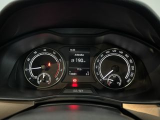 Voertuigafbeelding 14