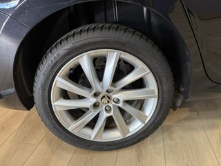 Voertuigafbeelding 32