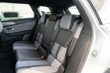 Voertuigafbeelding 12