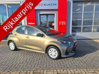 Toyota Yaris - X-724-PG - Polisa Lease