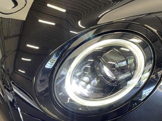 Voertuigafbeelding 18