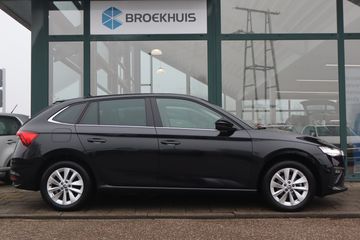 Voertuigafbeelding 8